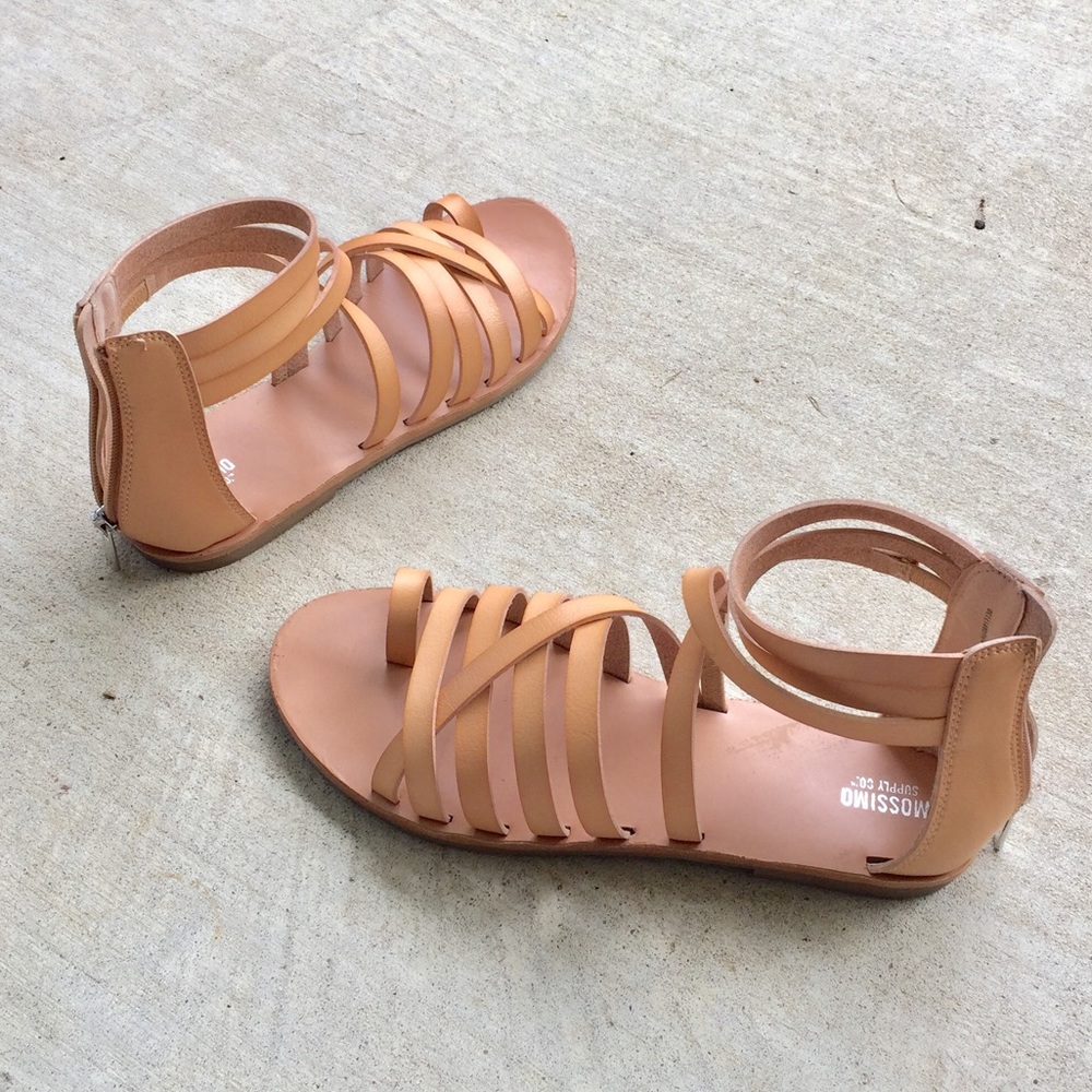 Women’s size 9 sandals